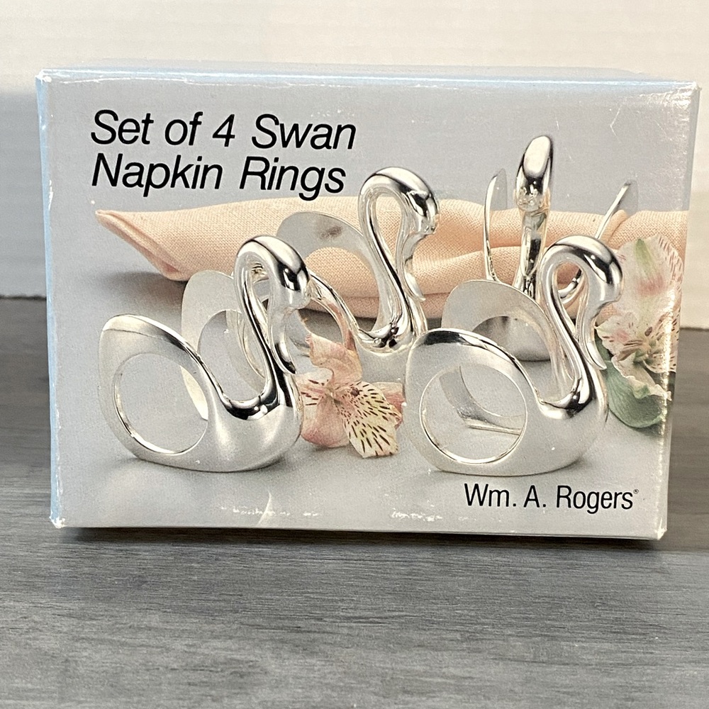VTG New In Original Box Set of 4 Swan Napkin Rings Oneida Factory Sealed